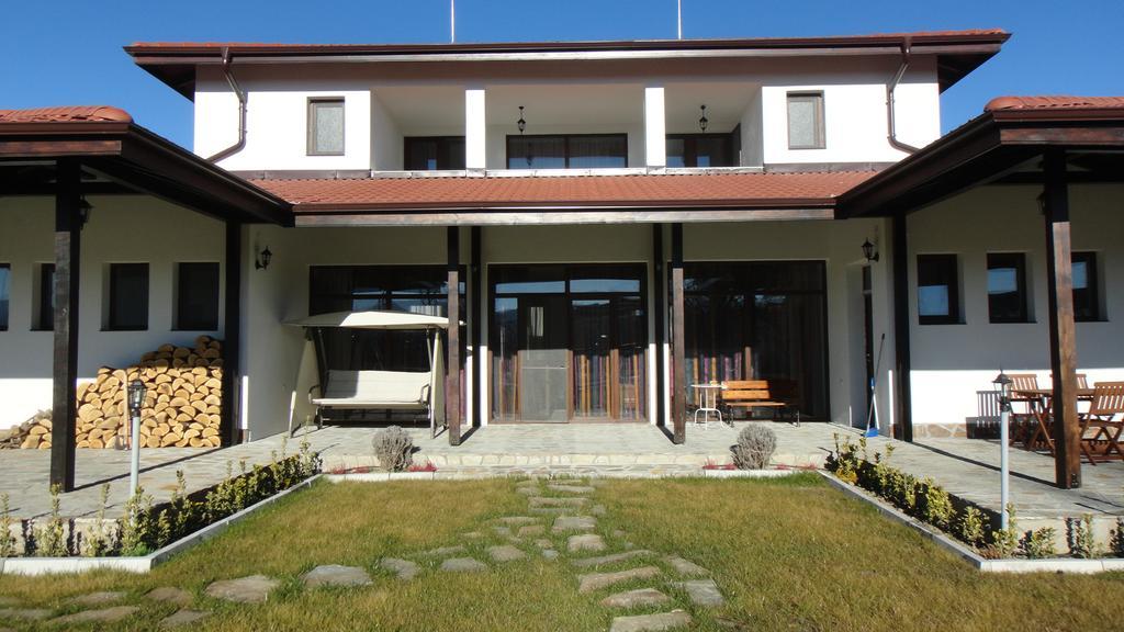 Guest House Hasiendata Pavel Banea Exterior foto