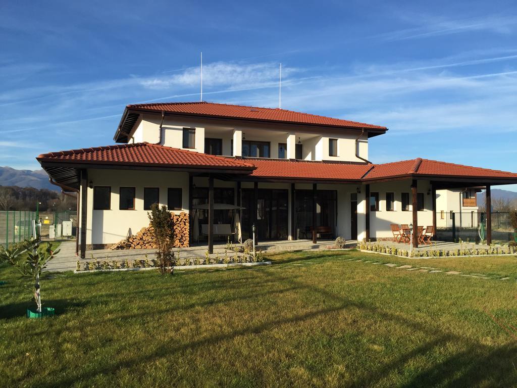 Guest House Hasiendata Pavel Banea Exterior foto