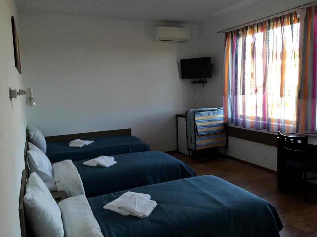 Guest House Hasiendata Pavel Banea Exterior foto