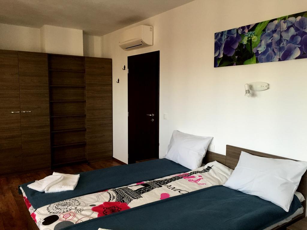 Guest House Hasiendata Pavel Banea Exterior foto