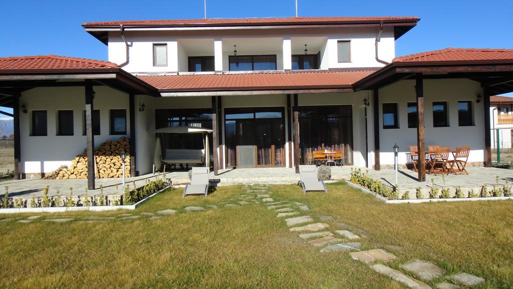 Guest House Hasiendata Pavel Banea Exterior foto