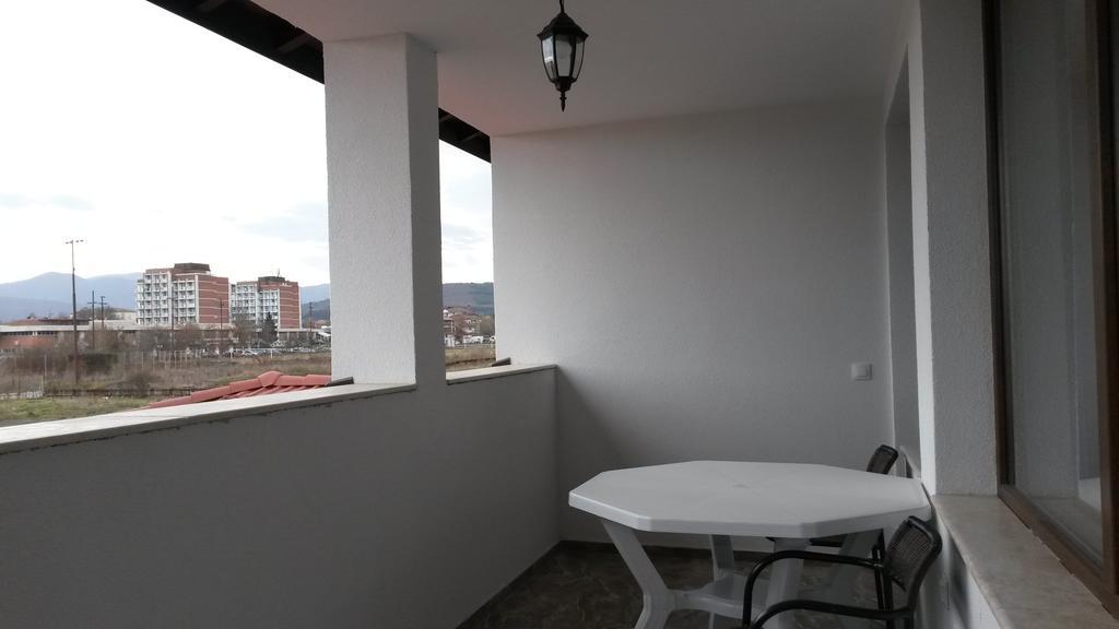 Guest House Hasiendata Pavel Banea Exterior foto